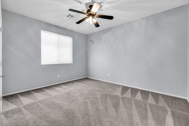 Building Photo - Modern, Guard Gated, and Close to Everything! 3-Bed Townhome Near St. Rose Parkway and Liberty Hi...