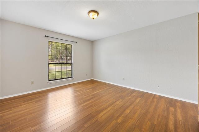 Building Photo - 1306 Timber Ridge Dr