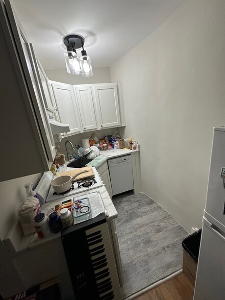 Building Photo - 38 Hemenway St