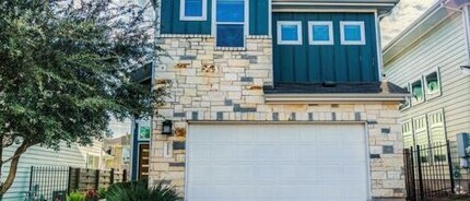 Building Photo - 2215 Capulet St