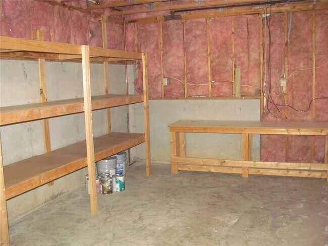 Building Photo - 3383 Conley Downs Dr