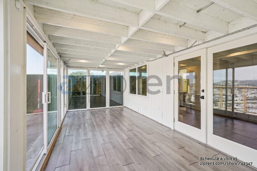 Building Photo - 132 Valmar Terrace
