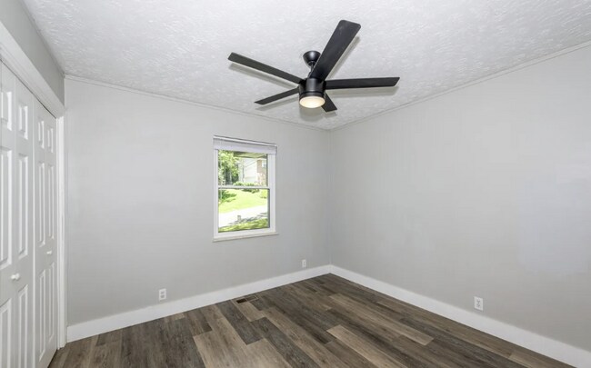 Building Photo - 1412 Marconi Dr