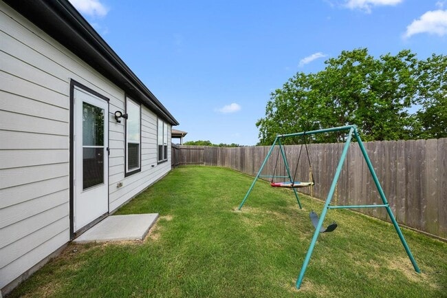 Building Photo - 4727 Prairie Chase Dr