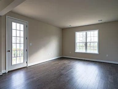 Building Photo - 801 Barn Swallow Wy