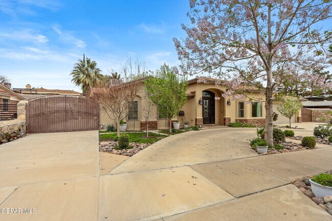 Building Photo - 1316 Hookridge Dr