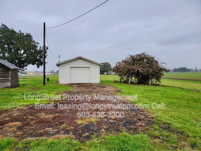Building Photo - 29626 OR-34