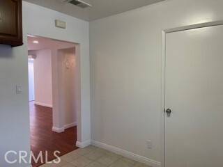 Building Photo - 507 S Baldwin Ave