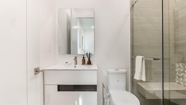 Building Photo - 17400 Rosella Rd