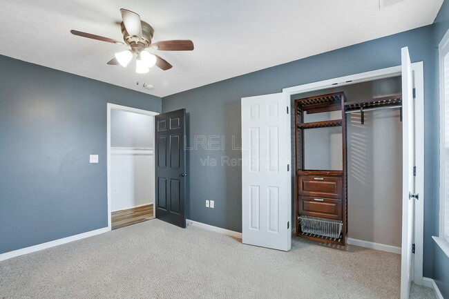 Building Photo - 697 Red Hill Rd