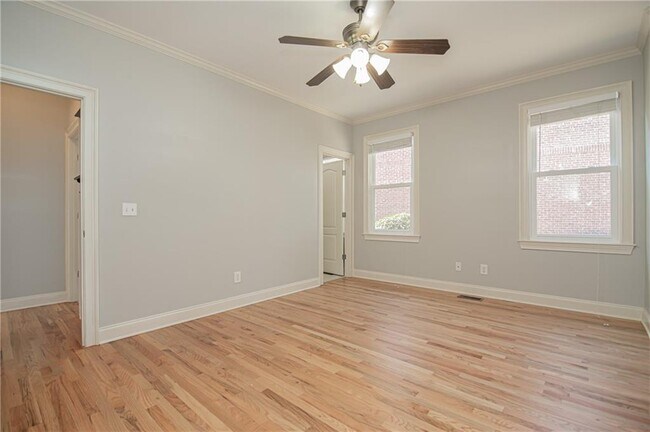 Building Photo - 4012 Erin Dr