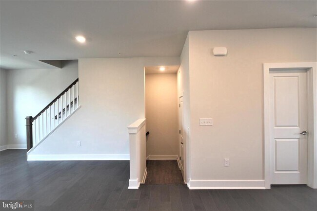 Building Photo - 4856 Stump Rd