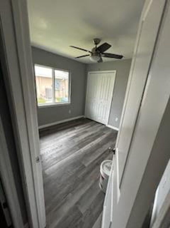 Building Photo - Duplex for rent