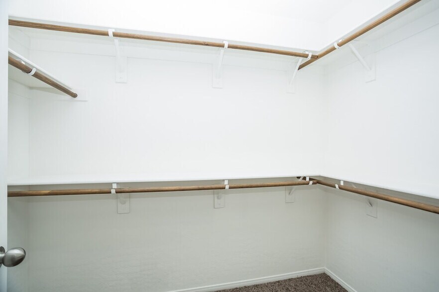 Building Photo - 7756 Vestibule Ct