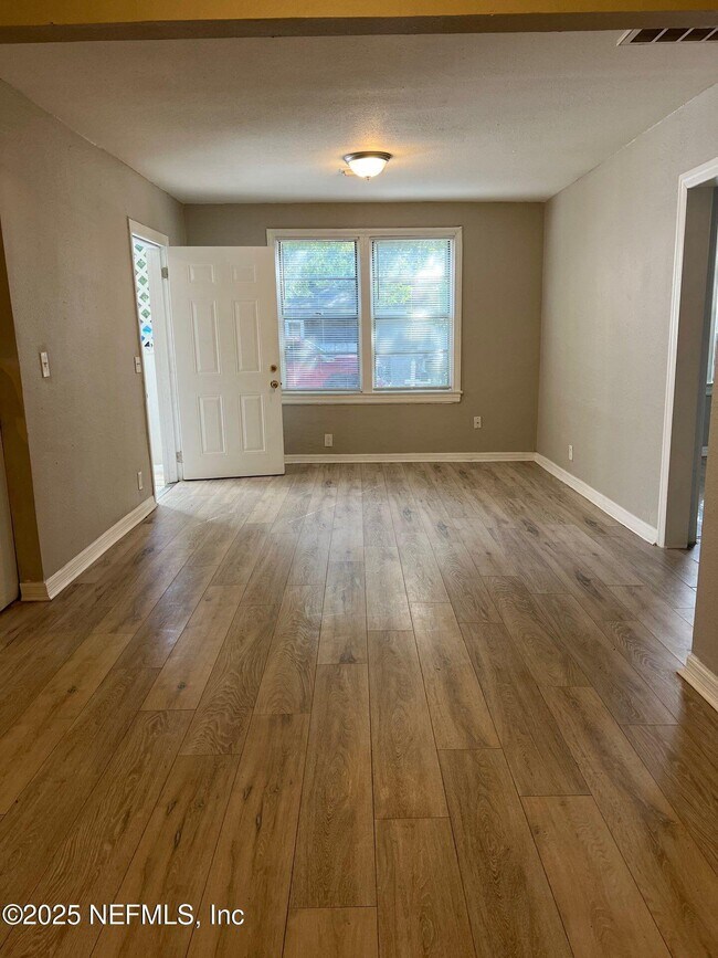 Building Photo - 3343 Nolan St