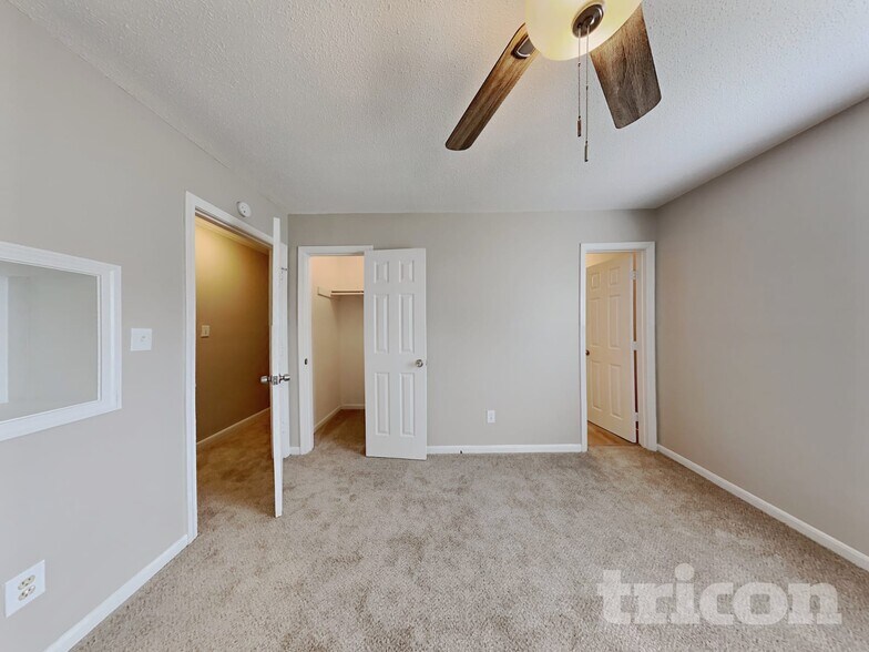 Building Photo - 531 Griffith Dr
