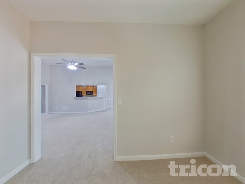 Building Photo - 1012 Levista Dr