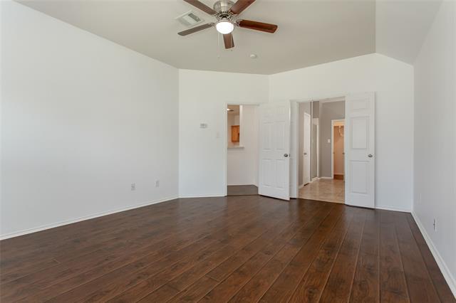 Building Photo - 9721 Meadow Rue Dr