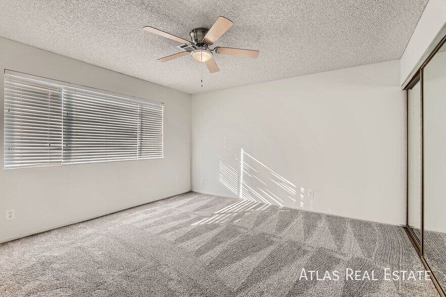 Building Photo - 348 Dockside Ct