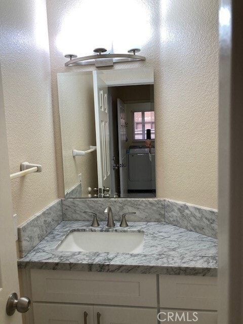 Building Photo - 20 Flintstone