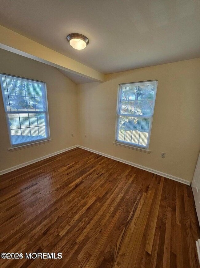 Building Photo - 37 Michigan Ave