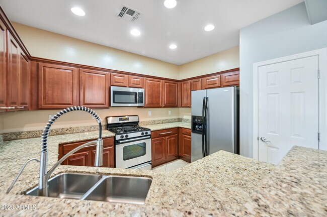 Building Photo - 3732 W Ghost Flower Ct