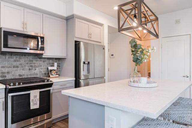 Building Photo - 2052 Quarter Loop