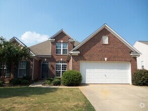 Building Photo - Beautiful Home in Shelburne Farms......Pri...
