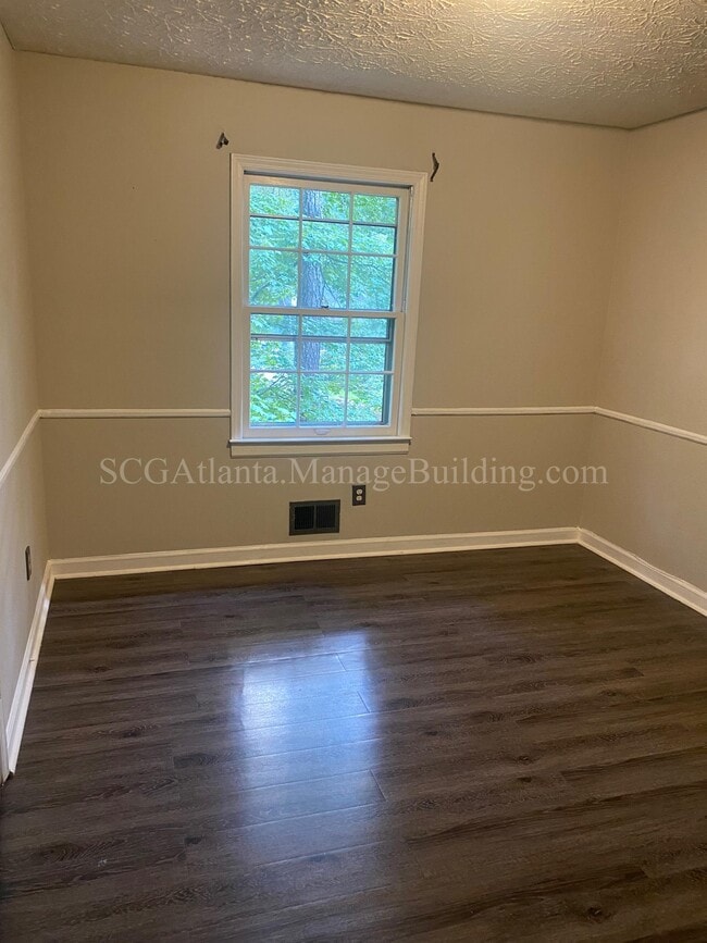 Building Photo - 113 Shannon Chase Dr