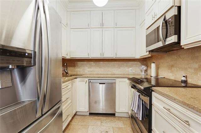 Building Photo - 63 French Market Pl