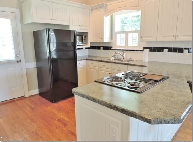 Building Photo - 3007 Canal Dr NW