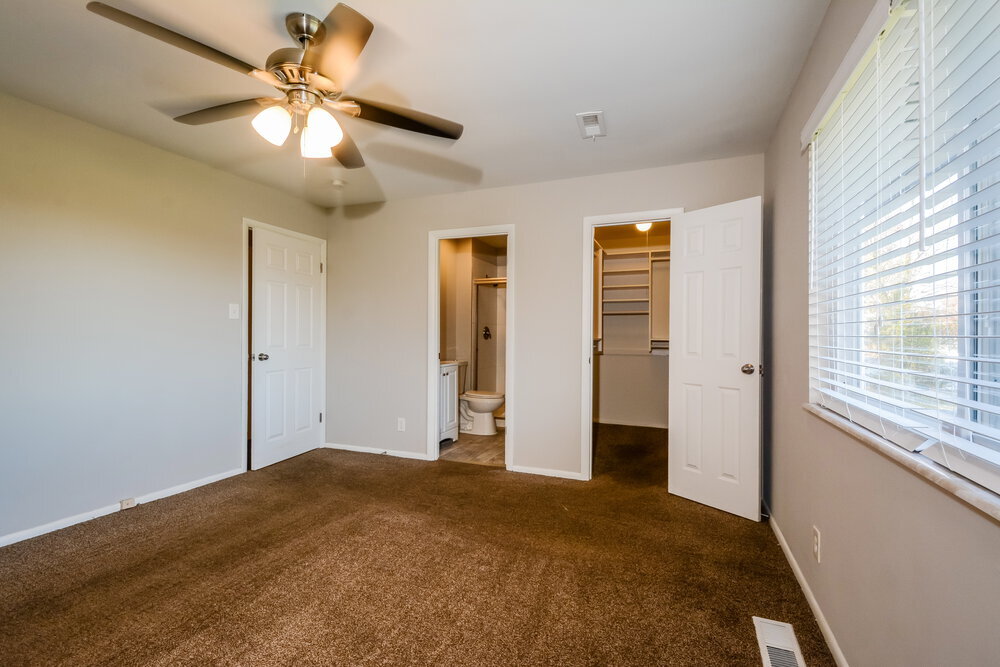 Building Photo - 5305 Springtrail Dr