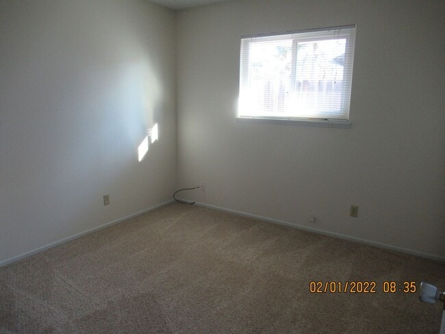 Building Photo - Single Story Northern Vandenberg Village Home
