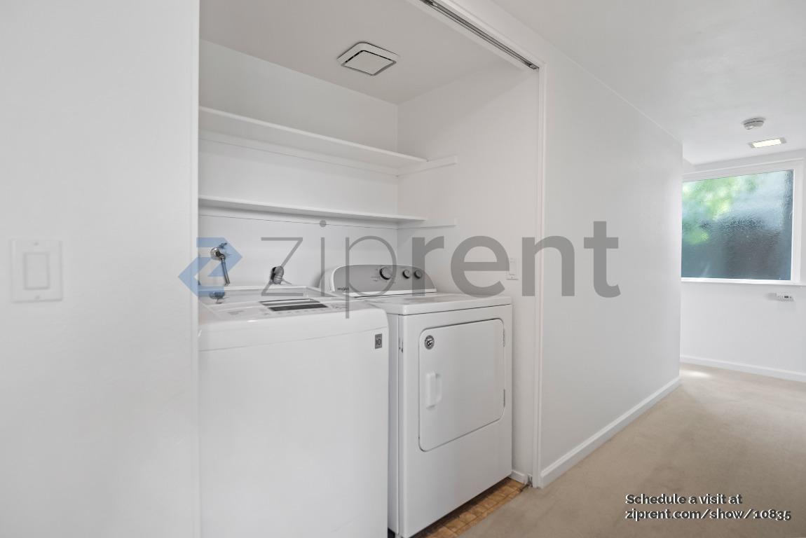 Building Photo - 4874 Starflower Dr