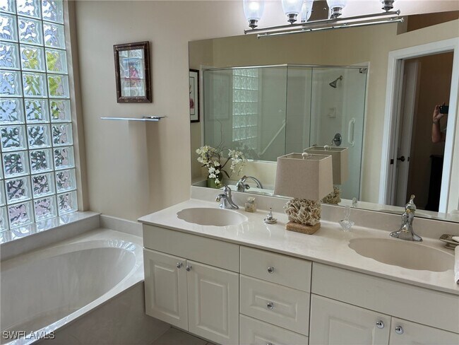 Building Photo - 163 Vista Ln