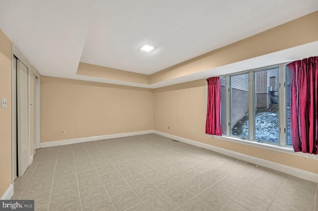 Building Photo - 97 Hardy Dr