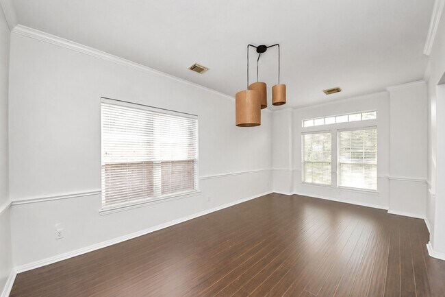 Building Photo - 3011 Nickleby Ct
