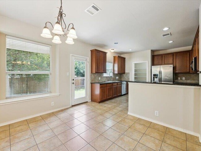 Building Photo - 8721 Blackvireo Dr