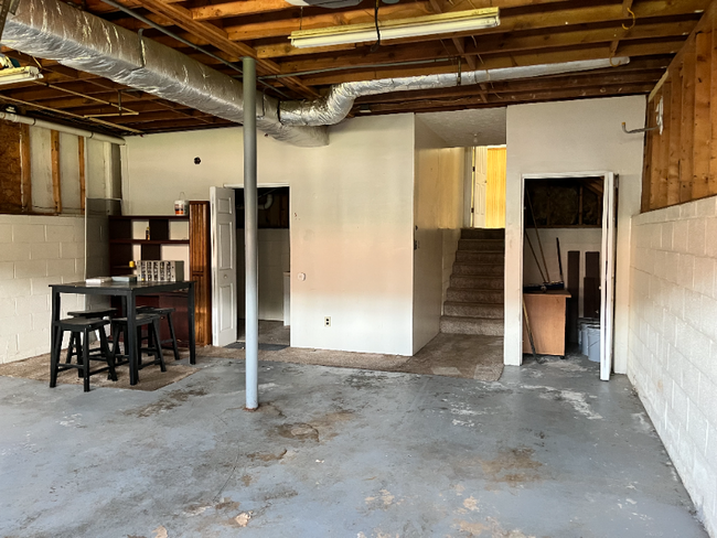 Building Photo - 3933 Brantley Dr