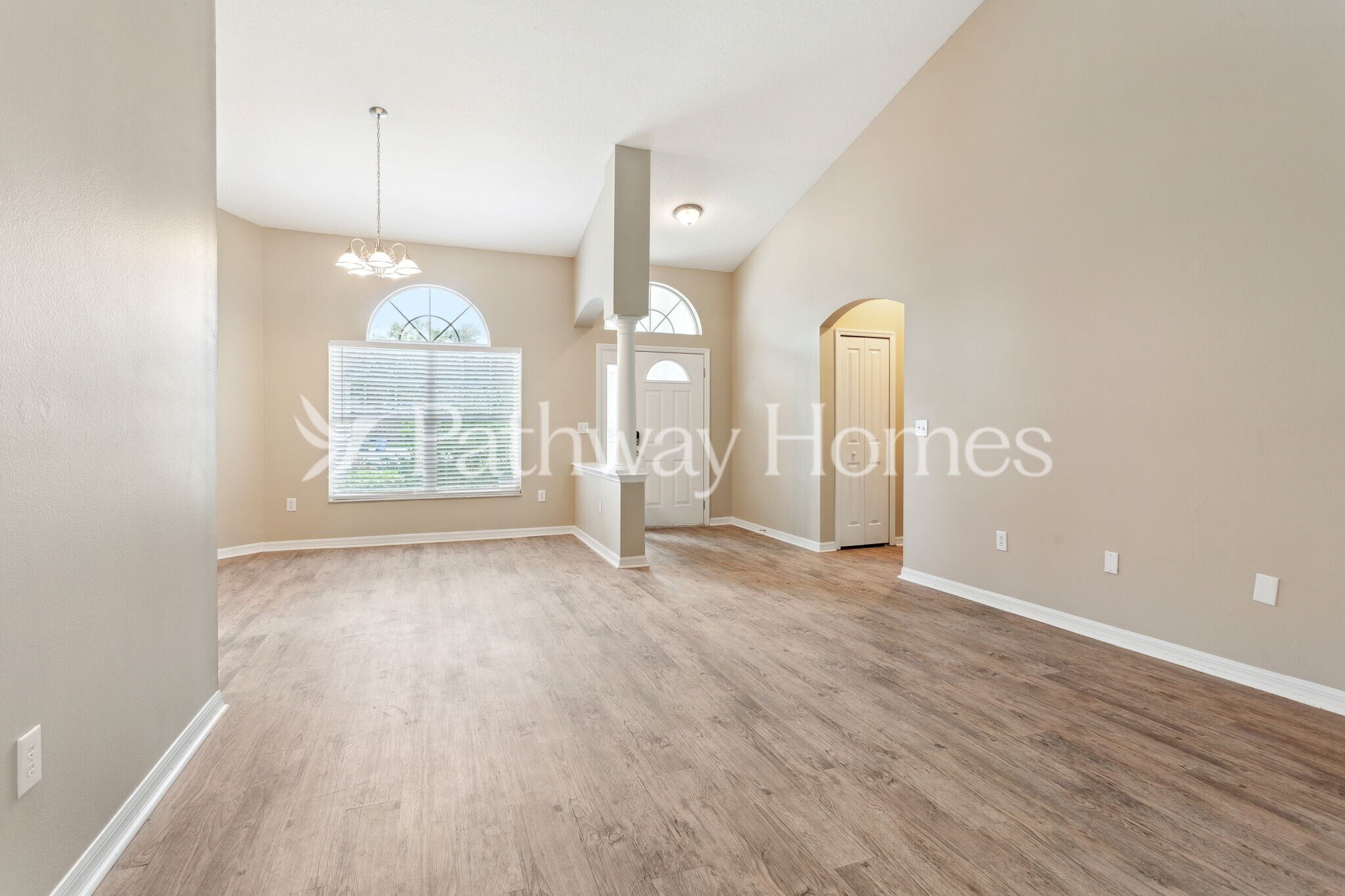 Building Photo - 10217 Newington Pl