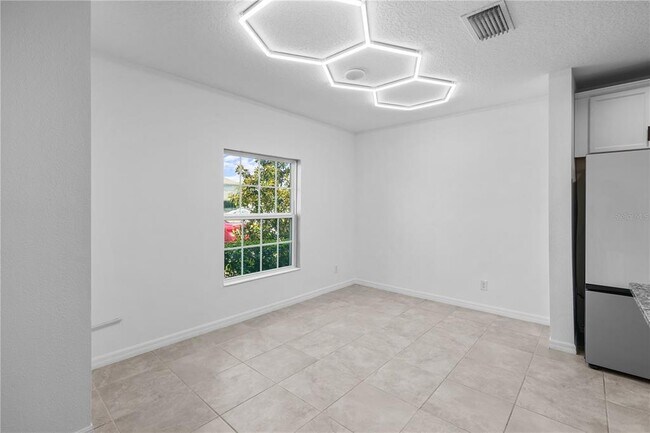 Building Photo - 438 Annabelle Way