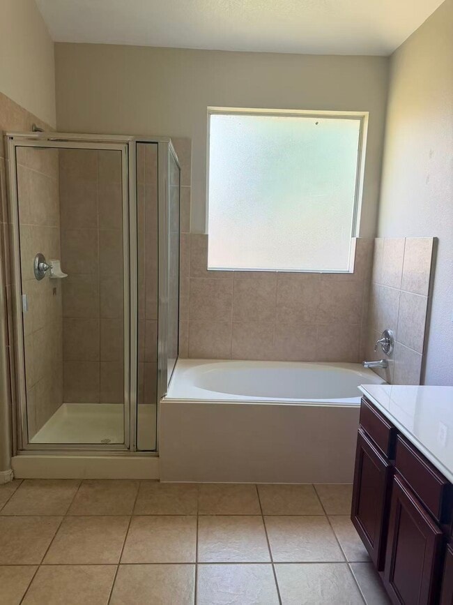 Building Photo - 26327 Whittmore Fields Dr