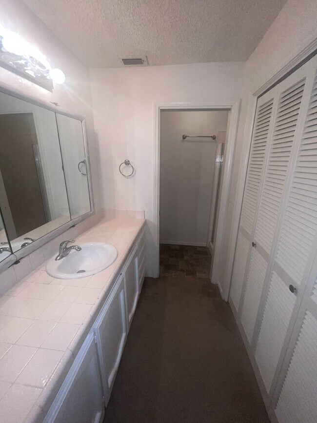 Building Photo - NICE CONDO IN CITRUS HEIGHTS!