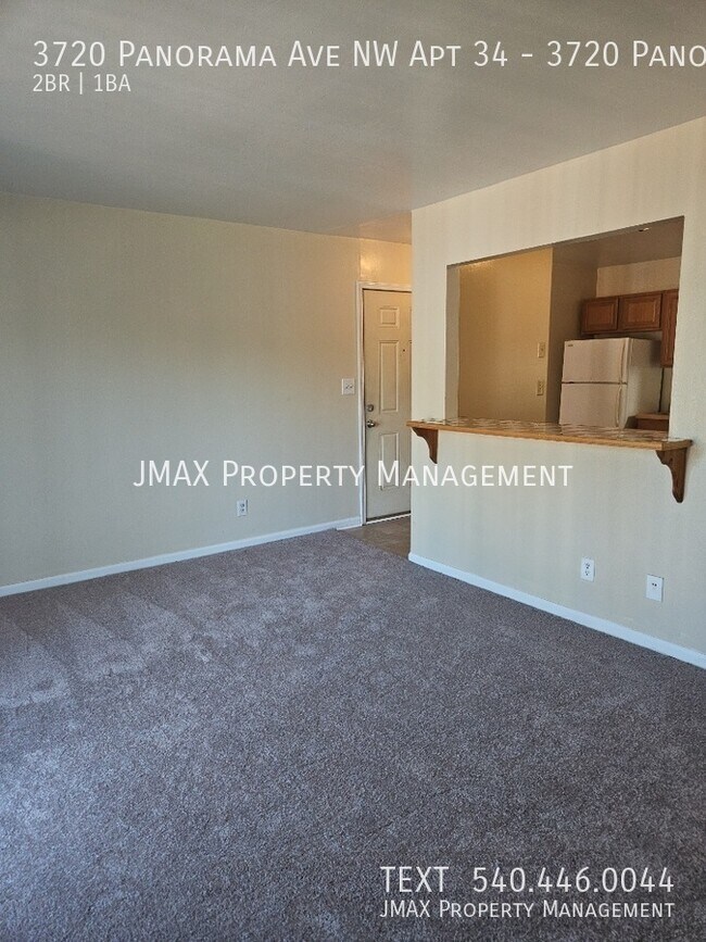 Building Photo - 3720 Panorama Ave NW