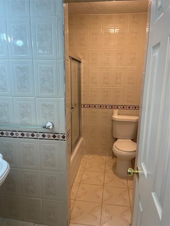 Building Photo - 1405 Shadowdale Dr