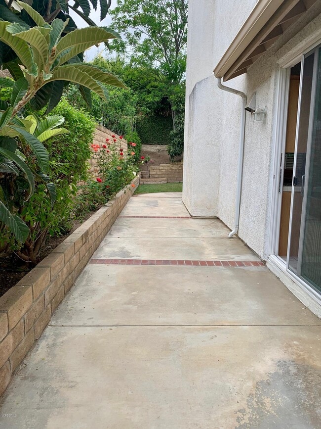 Building Photo - 2760 Irongate Pl