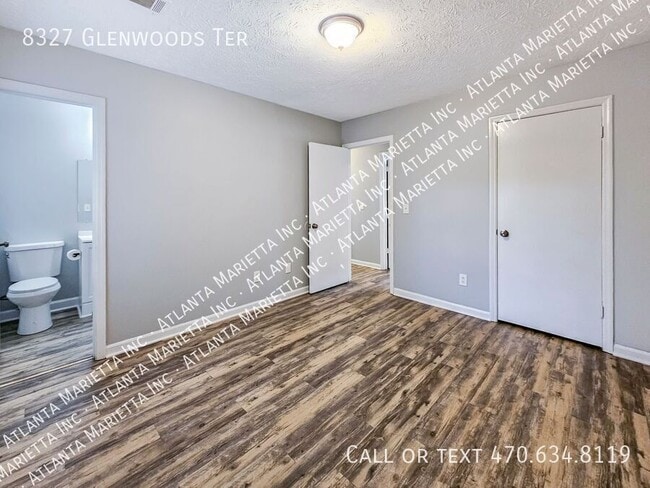 Building Photo - 8327 Glenwoods Terrace