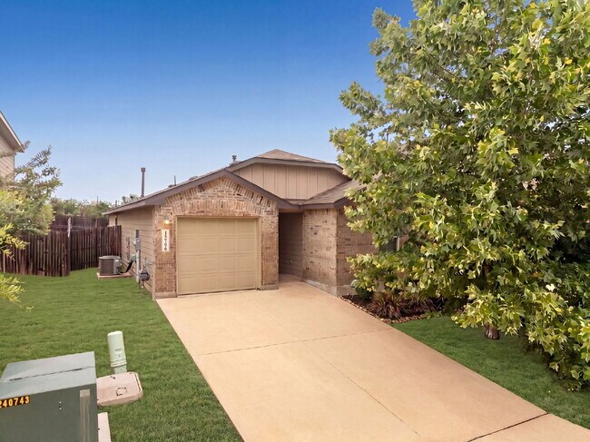 Building Photo - New Rental Alert! 2 Weeks Free Rent with 15 Month Lease