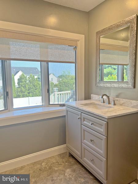 Building Photo - 1935 Shiloh Dr