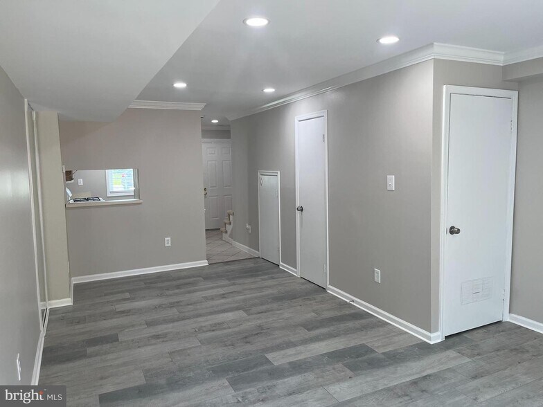 Building Photo - 11104 Rock Garden Dr